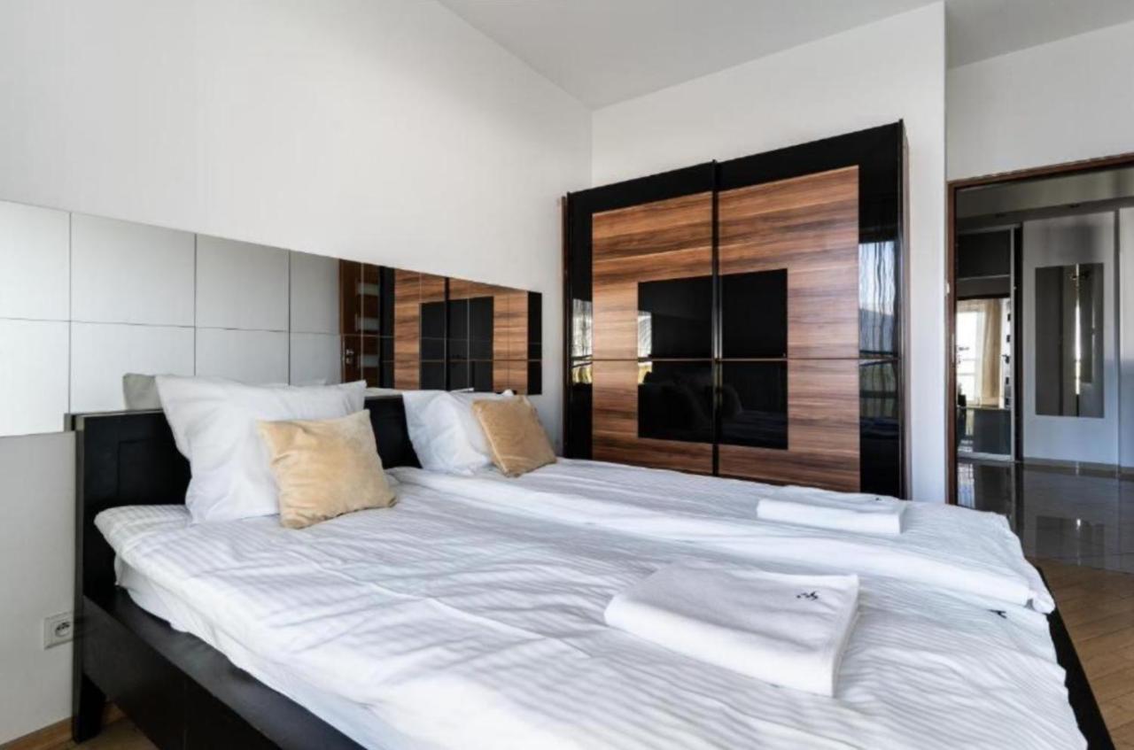 Golden Apartments Warsaw - Big And Bright Apartment In Platinum Towers- Browary- Grzyb61A Luaran gambar